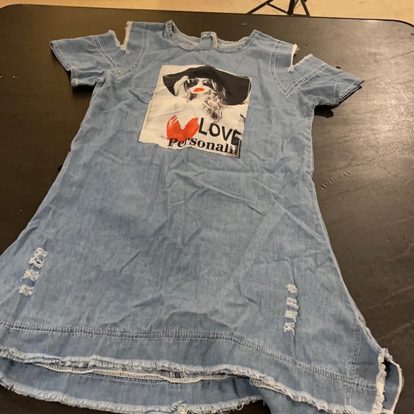 Dress - Picture 1 of 2